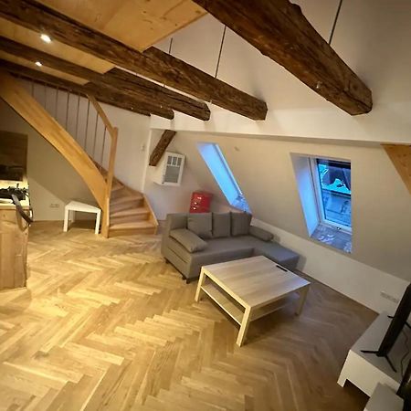 Exklusive Maisonetten Wohnung Mit Gartenzugang Augusta Esterno foto