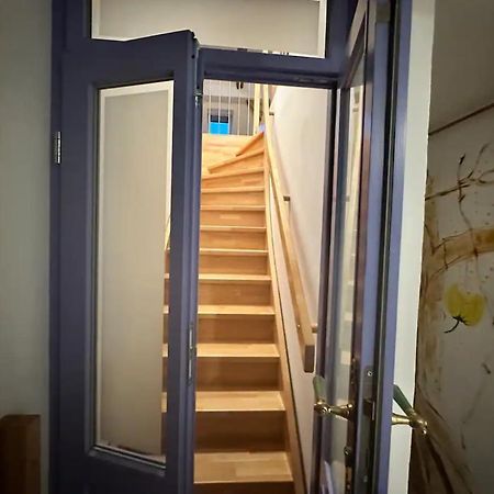 Exklusive Maisonetten Wohnung Mit Gartenzugang Augusta Esterno foto