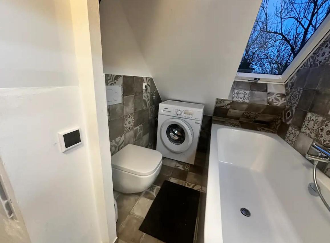 Exklusive Maisonetten Wohnung Mit Gartenzugang Augusta Esterno foto