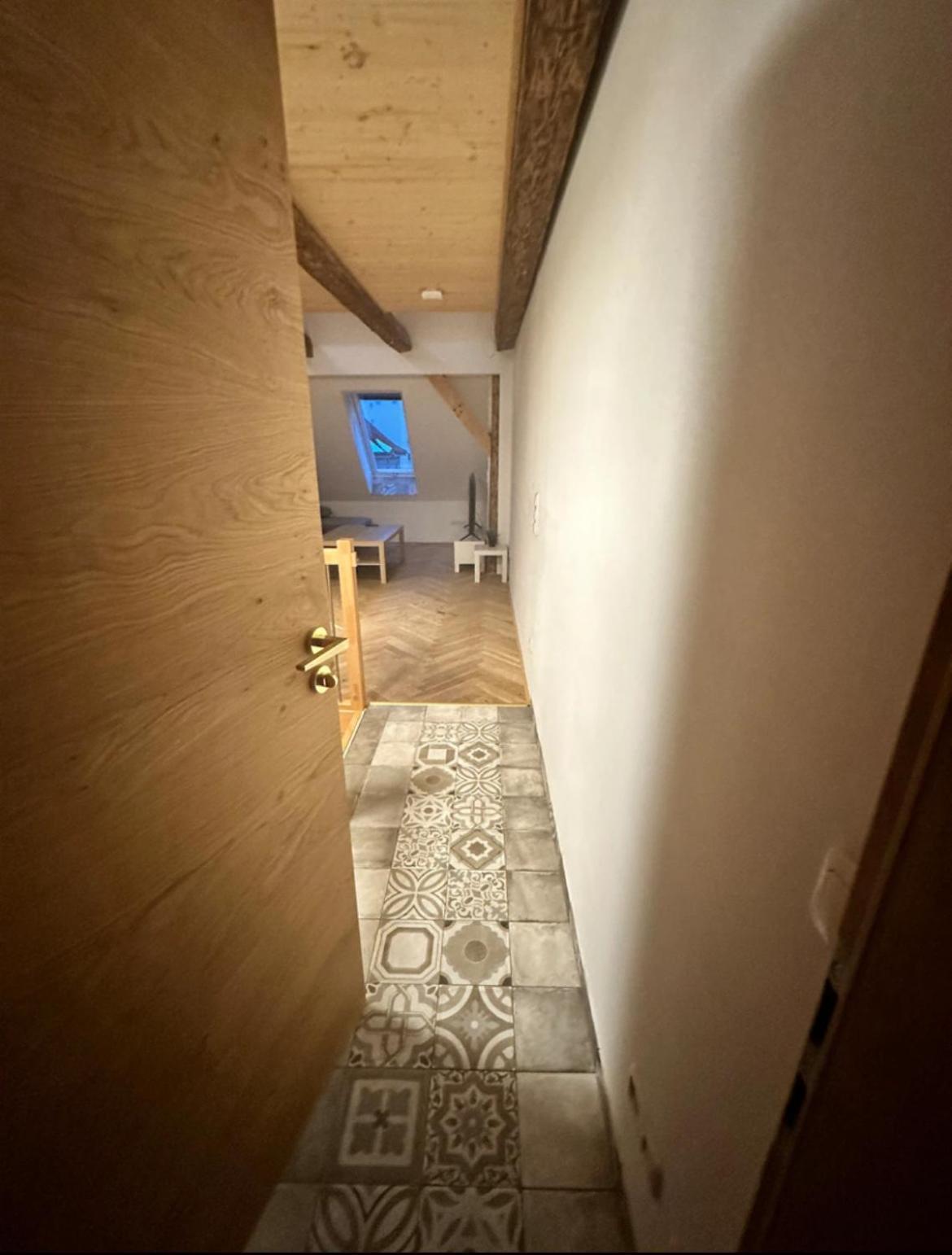 Exklusive Maisonetten Wohnung Mit Gartenzugang Augusta Esterno foto